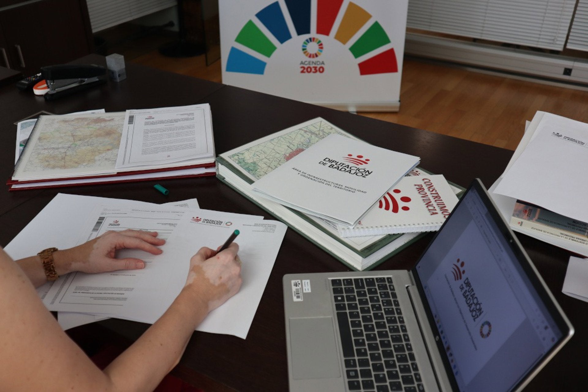 La Diputación de Badajoz subvenciona 69 redacciones de proyectos en 57 municipios de la provincia La Diputación de Badajoz subvenciona 69 redacciones de proyectos en 57 municipios de la provincia