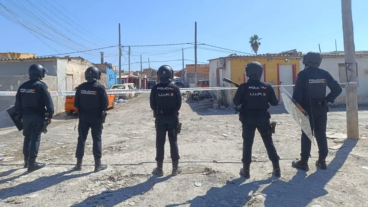 Juzgan a la nuera de la Paca y a otros cinco acusados de introducir una partida de cinco kilos de cocaína en Son Banya