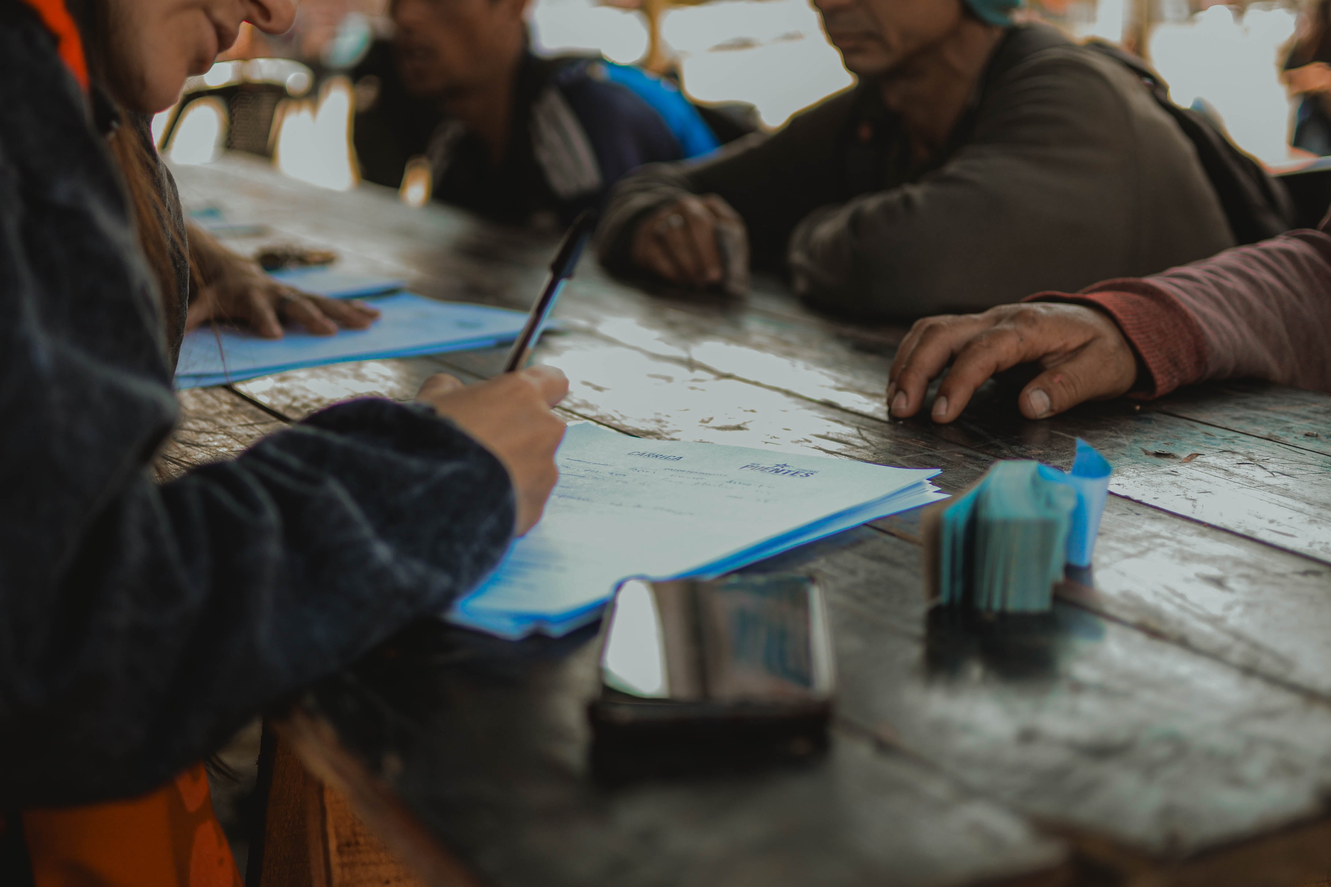 Madrid convoca nuevas oposiciones de Trabajador Social: requisitos, fechas y exámenes Madrid convoca nuevas oposiciones de Trabajador Social: requisitos, fechas y exámenes