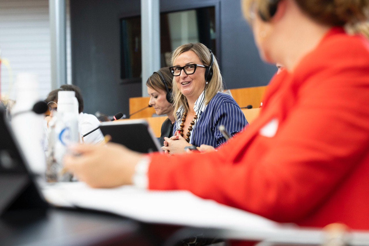 La presidenta de la Asamblea defiende en Bruselas la necesidad invertir en igualdad de género y lucha contra la violencia de género La presidenta de la Asamblea defiende en Bruselas la necesidad invertir en igualdad de género y lucha contra la violencia de género