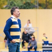 'Pato', entrenador del Orihuela CF: "Es una oportunidad histórica compartir grupo con el Real Madrid C o el Rayo Vallecano B" 