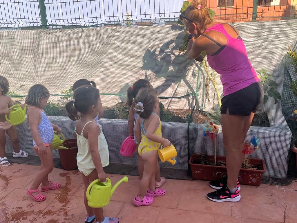 El Ayuntamiento de Finestrat aprueba las ayudas para la Escuela de Verano EMUFI El Ayuntamiento de Finestrat aprueba las ayudas para la Escuela de Verano EMUFI