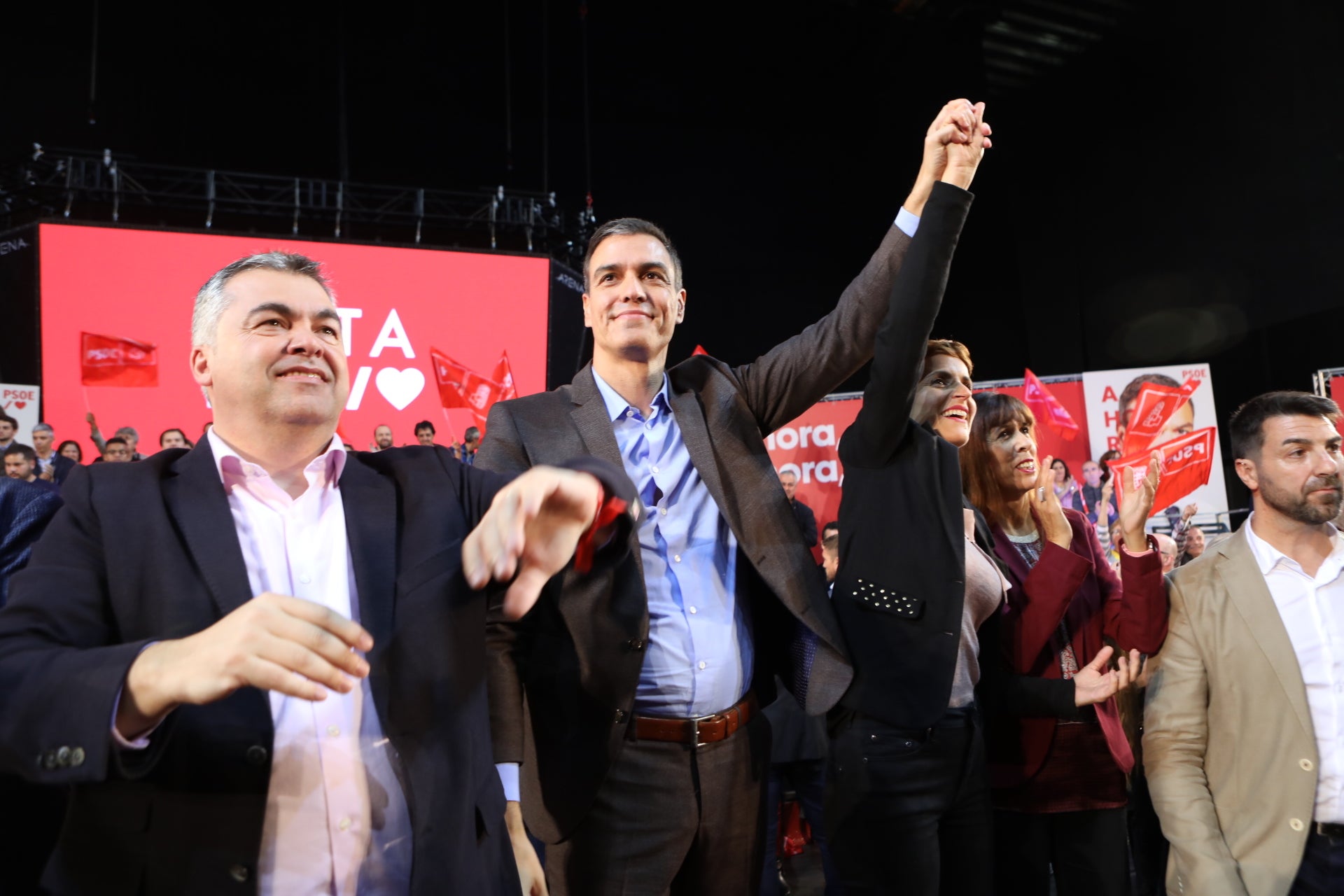 Santos Cerdán se negó a revelar los donantes de la campaña de Sánchez para las primarias de 2017 Santos Cerdán se negó a revelar los donantes de la campaña de Sánchez para las primarias de 2017