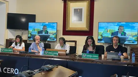 La Tertulia de Más de uno desde Colmenar de Oreja. La Tertulia de Más de uno desde Colmenar de Oreja.