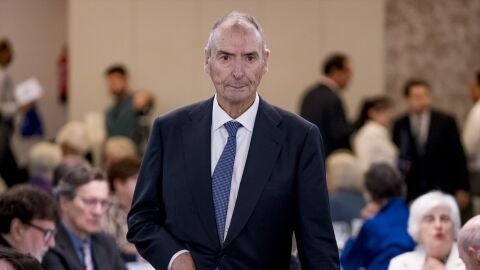 Juan Jos&eacute; Laborda, militante del PSOE que encabeza el manifiesto con Pedro S&aacute;nchez: &ldquo;Cada d&iacute;a es una p&eacute;rdida de credibilidad&rdquo;