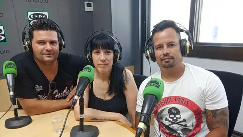 Tres de los afectados por el cierre de la cantina del aeropuerto Alicante-Elche Miguel Hernández Tres de los afectados por el cierre de la cantina del aeropuerto Alicante-Elche Miguel Hernández