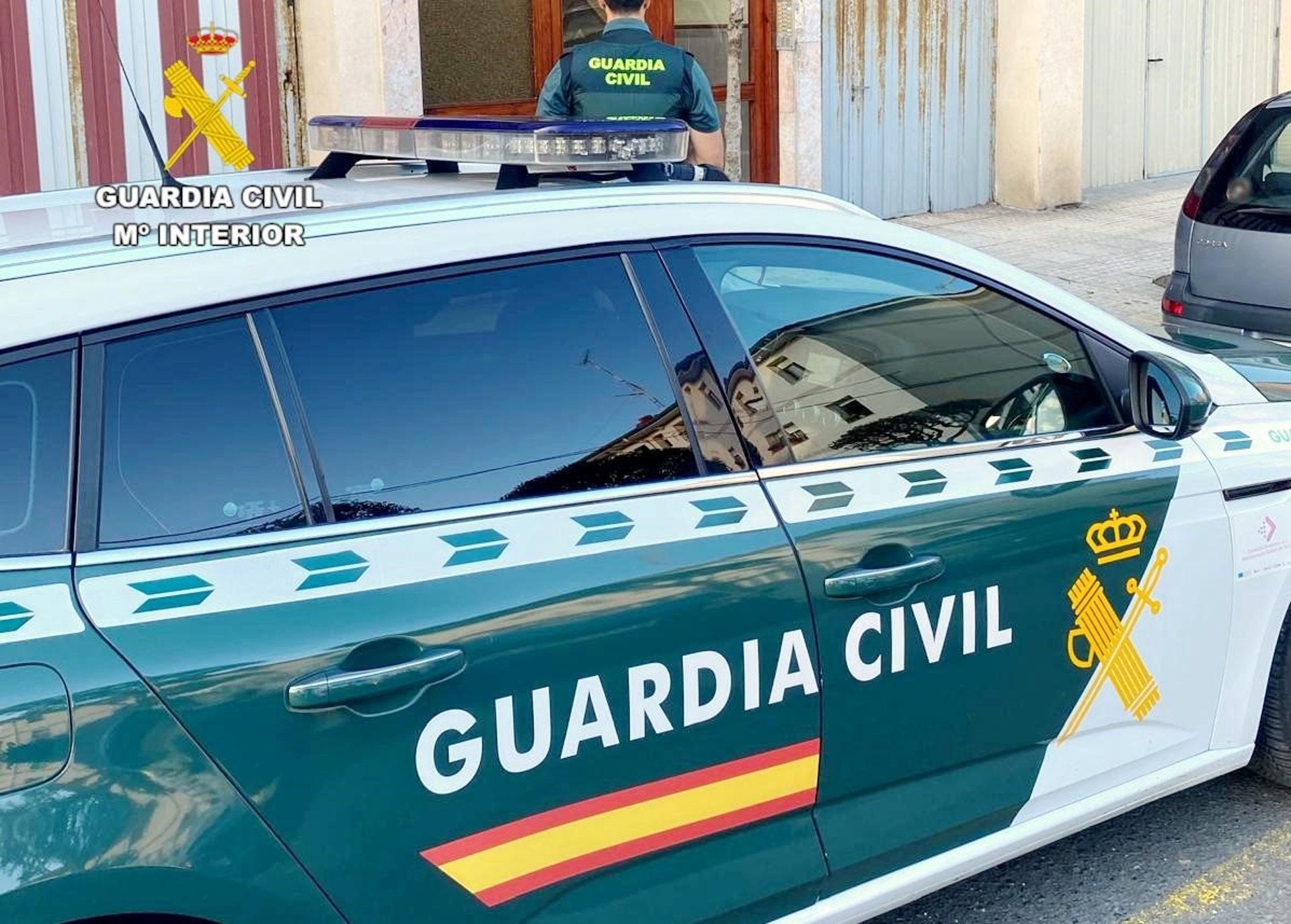 Hallan el cadáver de un hombre flotando en El Perelló Hallan el cadáver de un hombre flotando en El Perelló