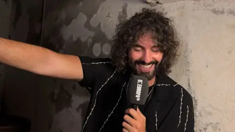 Mikel Izal en Local de Ensayo Europa FM Mikel Izal en Local de Ensayo Europa FM