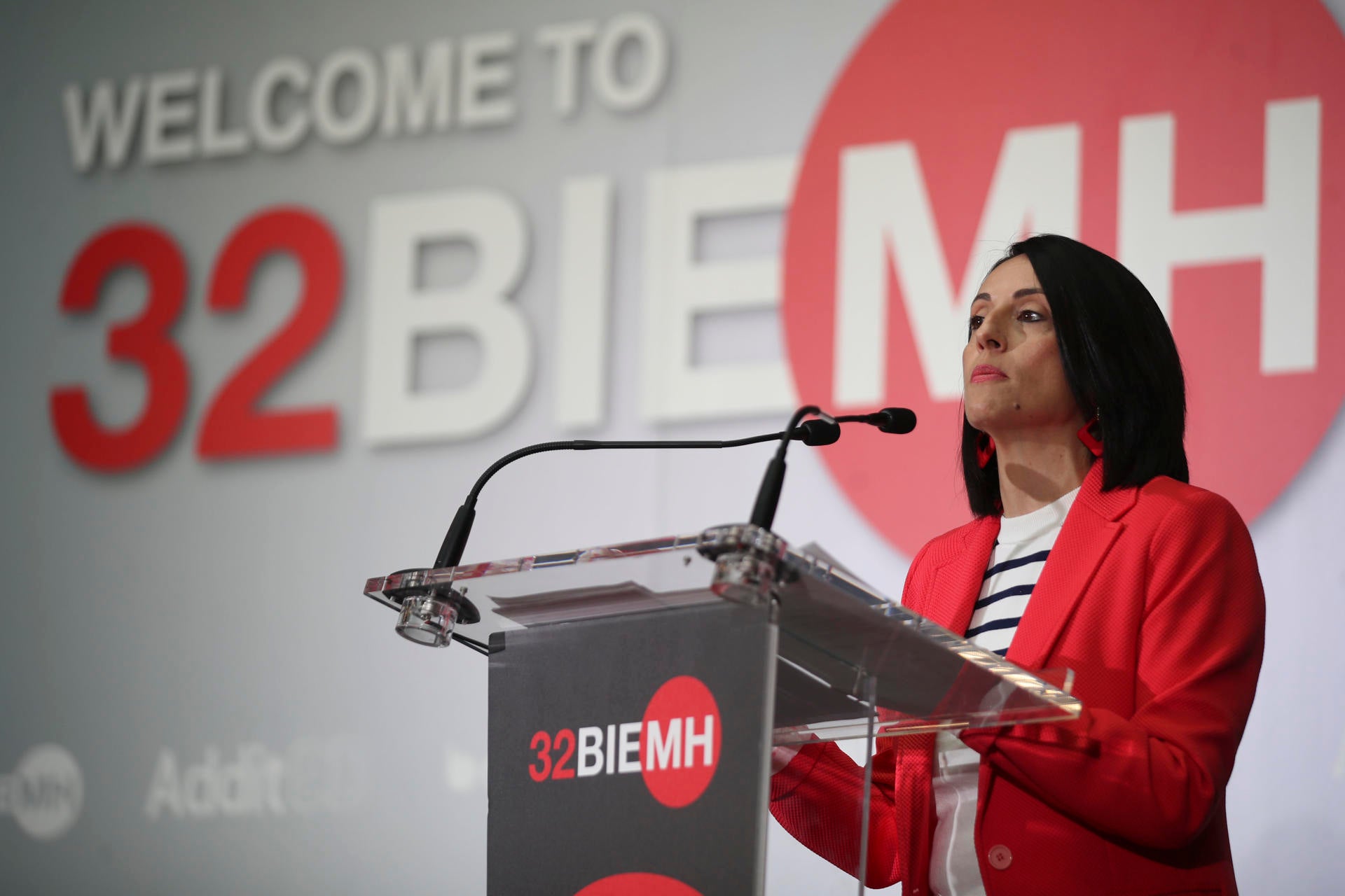 La nueva secretaria de Organización del PSOE adjudicó contratos a una empresa de la trama de Cerdán La nueva secretaria de Organización del PSOE adjudicó contratos a una empresa de la trama de Cerdán