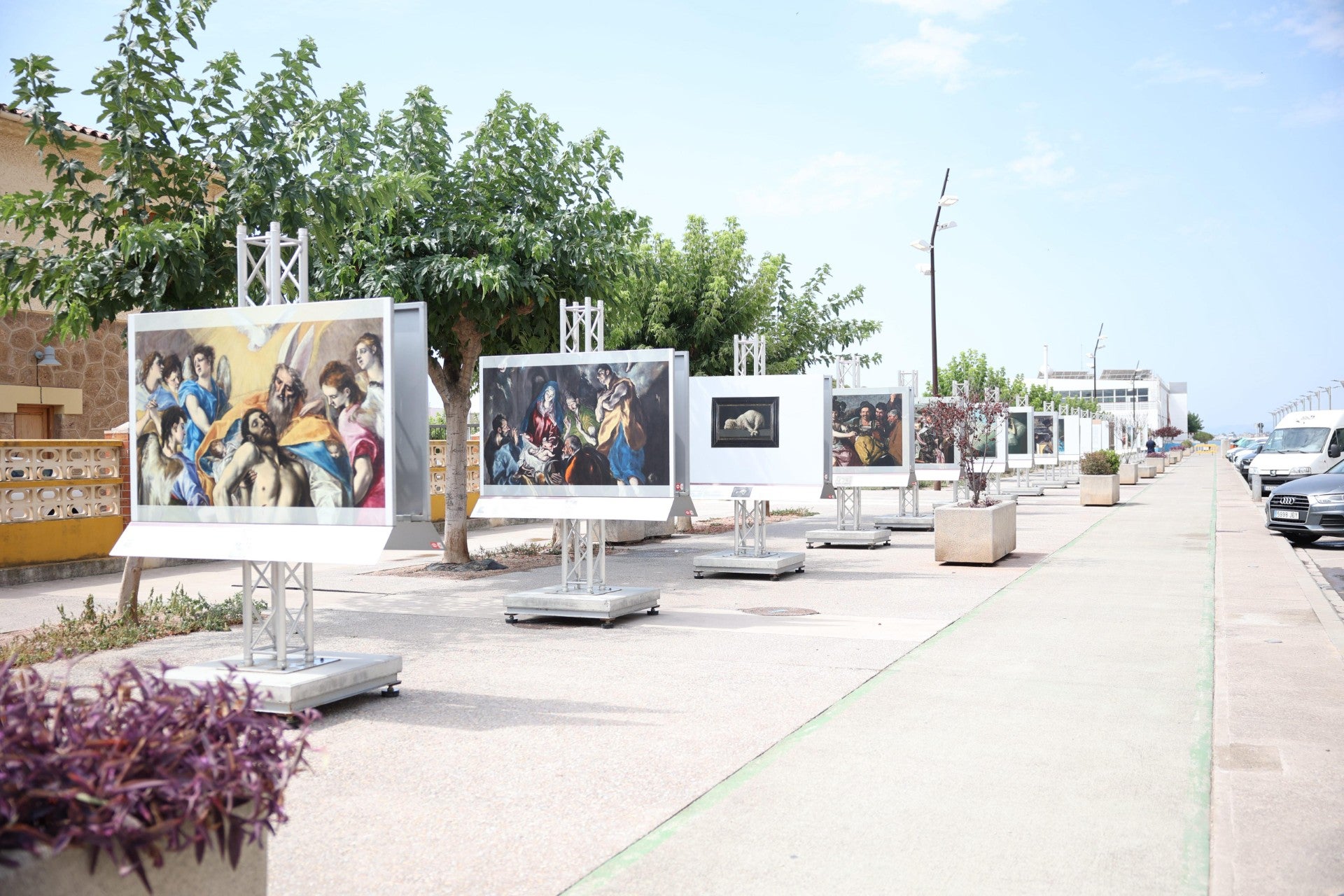 Llega a Burriana la exposición al aire libre 'El Prado en las calles' hasta el próximo 3 de agosto Llega a Burriana la exposición al aire libre 'El Prado en las calles' hasta el próximo 3 de agosto