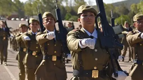 El Cefot cacereño superará de nuevo el millar de soldados en una jura de bandera multitudinaria el próximo 12 de julio El Cefot cacereño superará de nuevo el millar de soldados en una jura de bandera multitudinaria el próximo 12 de julio
