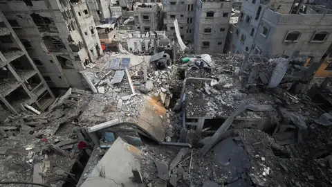 Gaza después de un ataque israelí Gaza después de un ataque israelí