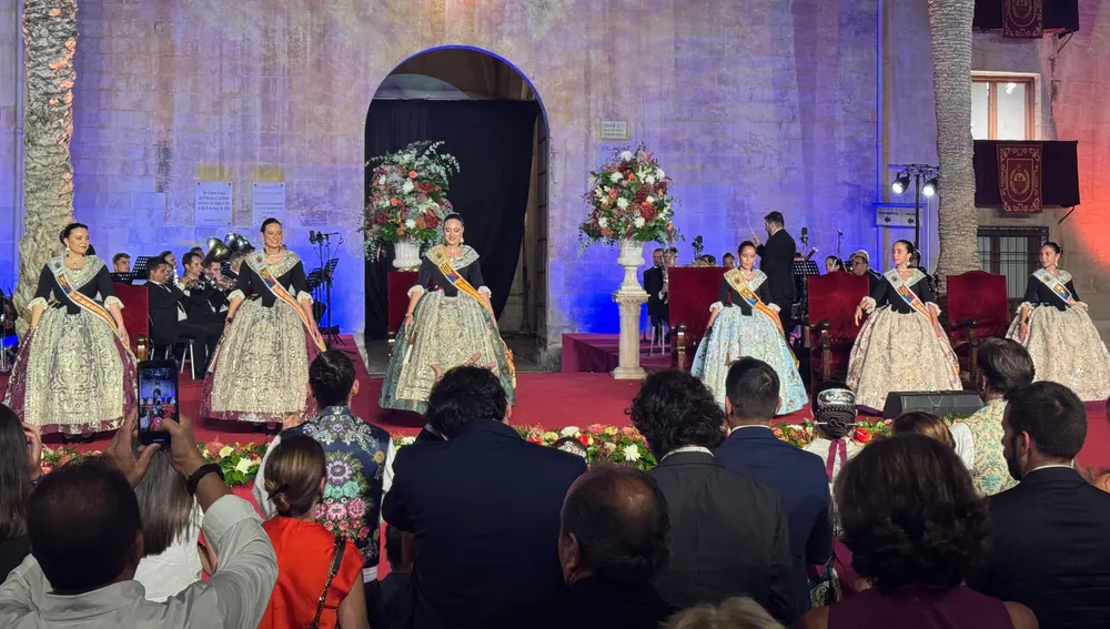 Acto proclamación de reinas y damas de las fiestas de Elche de 2025. Acto proclamación de reinas y damas de las fiestas de Elche de 2025.