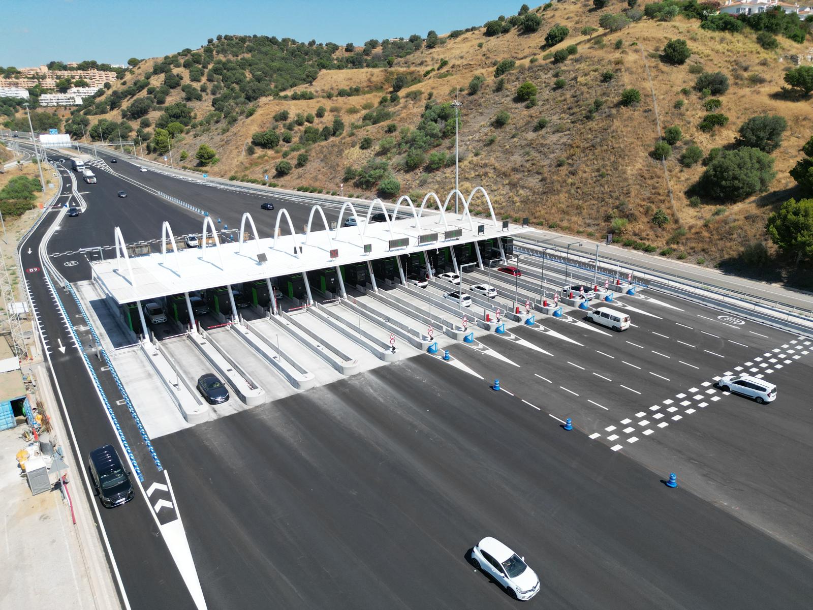 La autopista de la Costa del Sol moderniza el área de peaje principal para mejorar su capacidad La autopista de la Costa del Sol moderniza el área de peaje principal para mejorar su capacidad