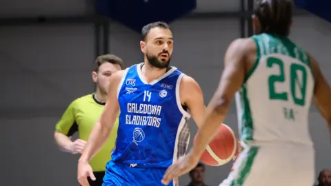 Albert Ventura: "Hubiera jugado toda mi carrera en la Penya" Albert Ventura: "Hubiera jugado toda mi carrera en la Penya"