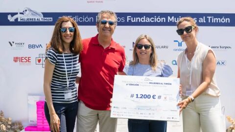Elisa Valero (Mujeres al Tim&oacute;n), Baldemar Asensio (Casa Ronald McDonald), Cristina Fern&aacute;ndez (Casa Ronald McDonald) y Pilar Ferrer (Telef&oacute;nica).