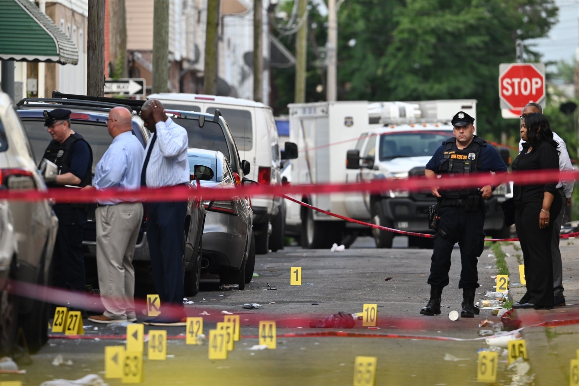 Tres muertos y diez heridos en un tiroteo en el sur de Filadelfia Tres muertos y diez heridos en un tiroteo en el sur de Filadelfia