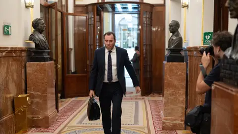 Óscar Puente saca pecho por la prima de riesgo: “Debería abrir informativos” Óscar Puente saca pecho por la prima de riesgo: “Debería abrir informativos”