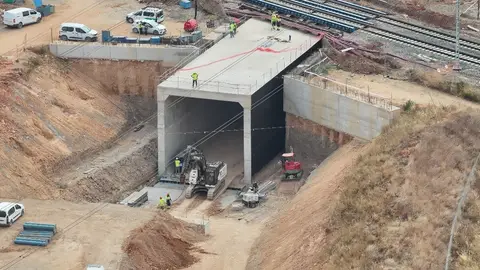Adjudicado por 12 millones el montaje de vía y la electrificación del nuevo acceso ferroviario sur al Puerto Adjudicado por 12 millones el montaje de vía y la electrificación del nuevo acceso ferroviario sur al Puerto