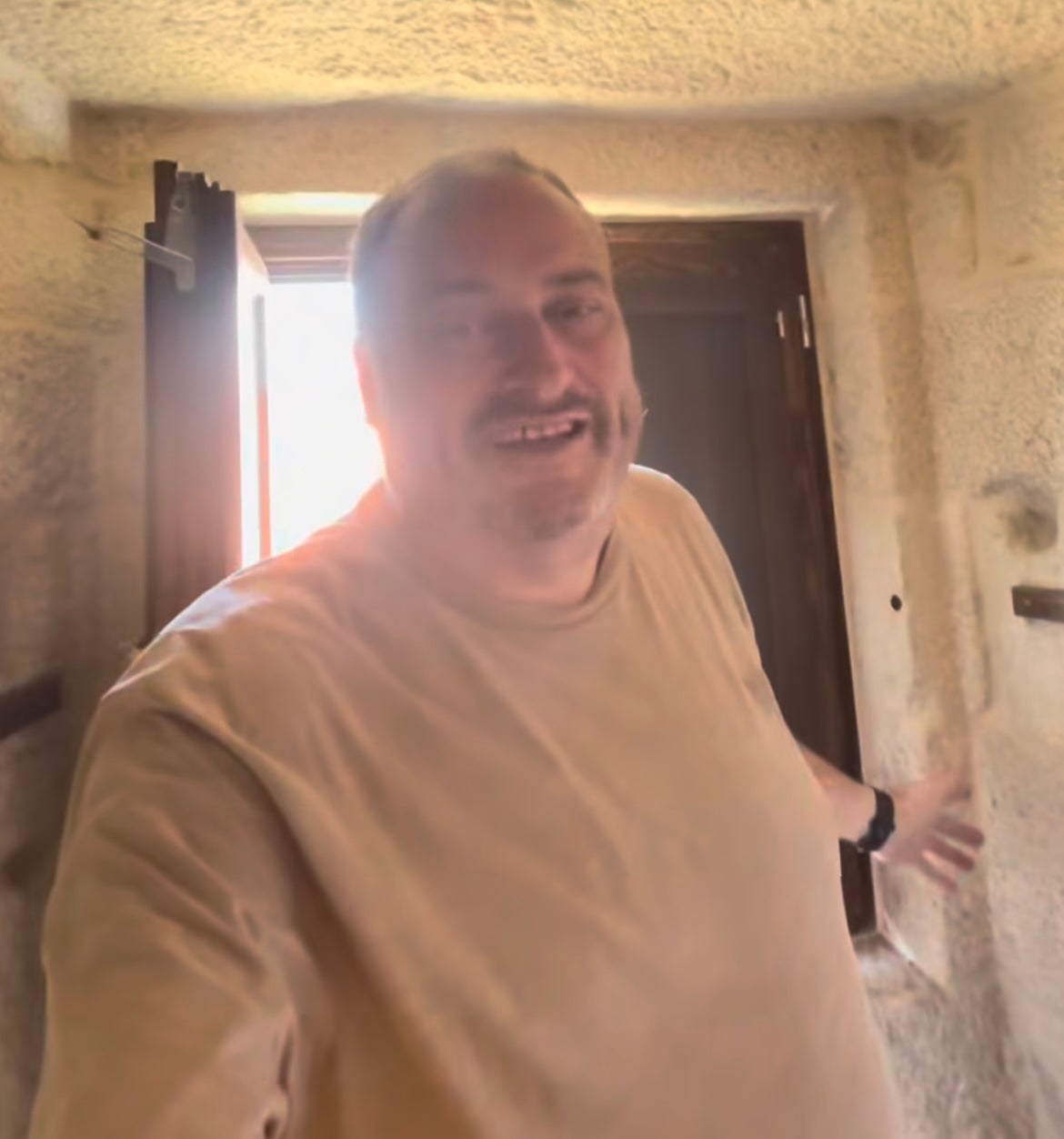 Este vecino de Albacete buscaba "tranquilidad" en sus vacaciones...y la encontró Este vecino de Albacete buscaba "tranquilidad" en sus vacaciones...y la encontró