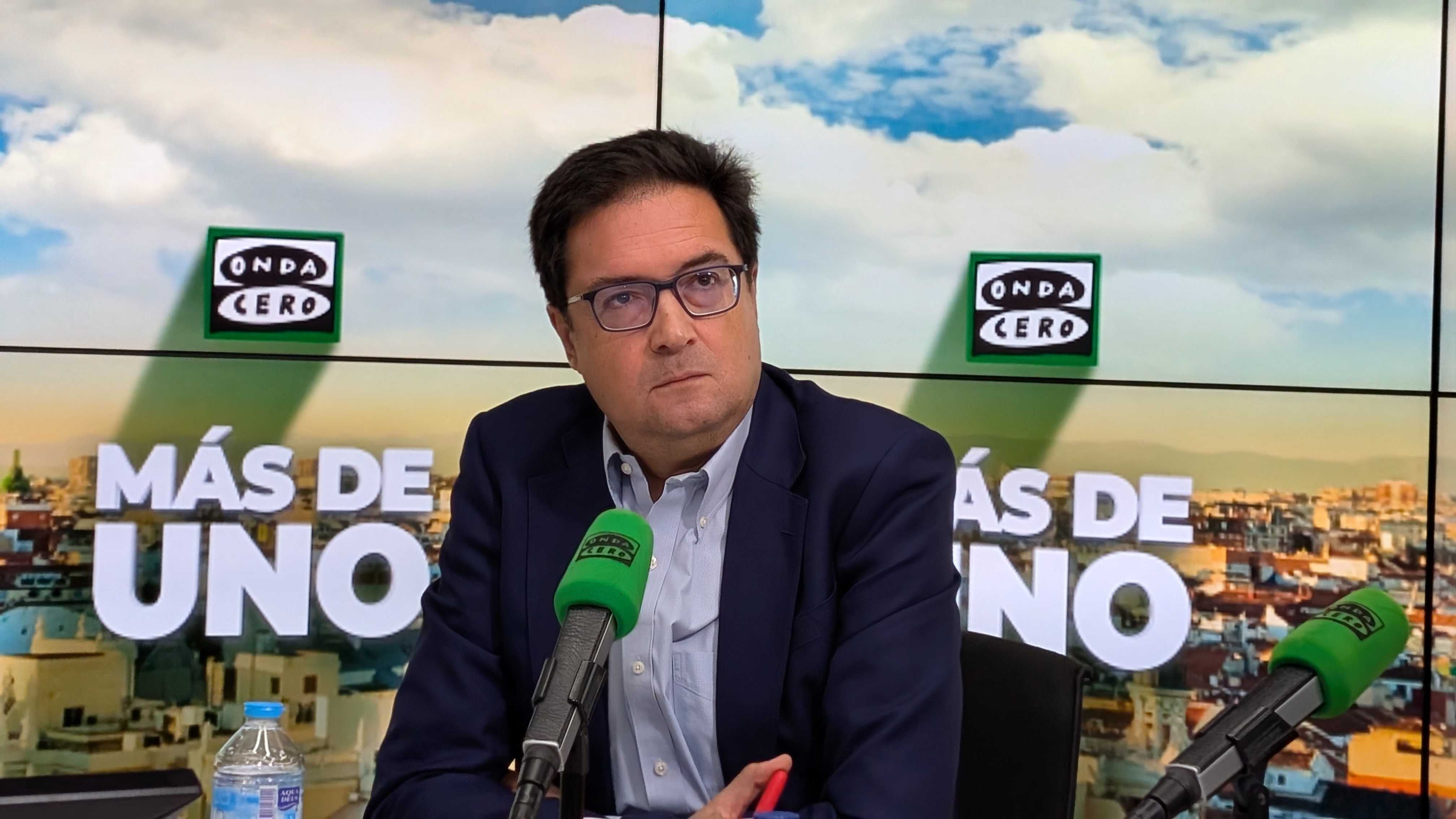 Óscar López niega que hubiera denuncias internas sobre Paco Salazar en el PSOE: "Jamás había oído nada de esto" Óscar López niega que hubiera denuncias internas sobre Paco Salazar en el PSOE: "Jamás había oído nada de esto"