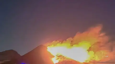 Cinco incendios forestales declarados de nivel 1 de peligrosidad durante el fin de semana en Extremadura Cinco incendios forestales declarados de nivel 1 de peligrosidad durante el fin de semana en Extremadura