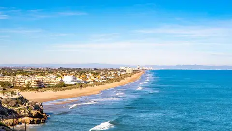 Reabren al baño la playa del Dossel en Cullera Reabren al baño la playa del Dossel en Cullera