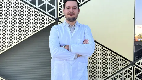 Dr. Rafael Sastre de Quirón Salud Córdoba Dr. Rafael Sastre de Quirón Salud Córdoba