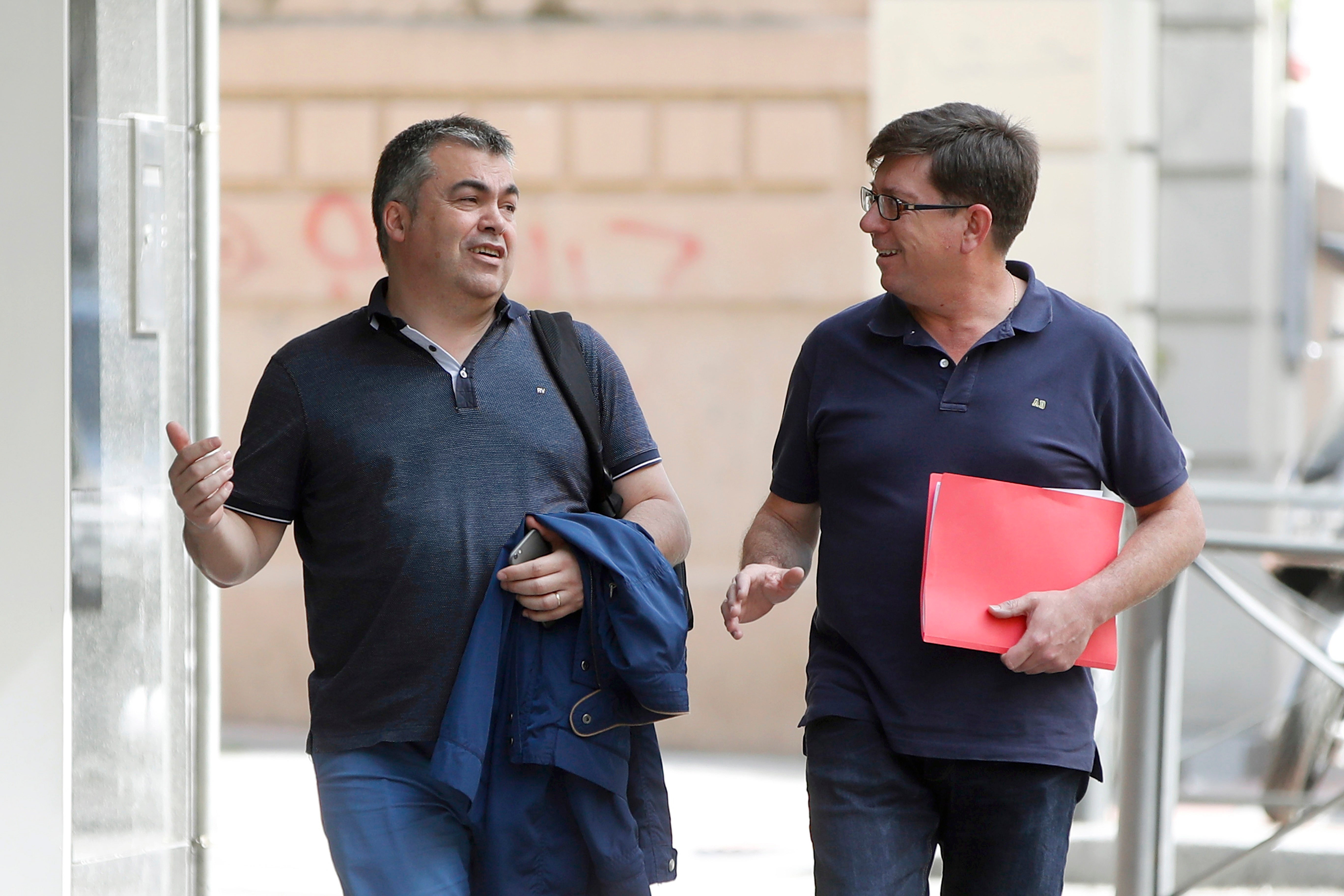 El PP señala el polémico canal de comunicación del PSOE donde no han recibido "ninguna denuncia contra Salazar" El PP señala el polémico canal de comunicación del PSOE donde no han recibido "ninguna denuncia contra Salazar"