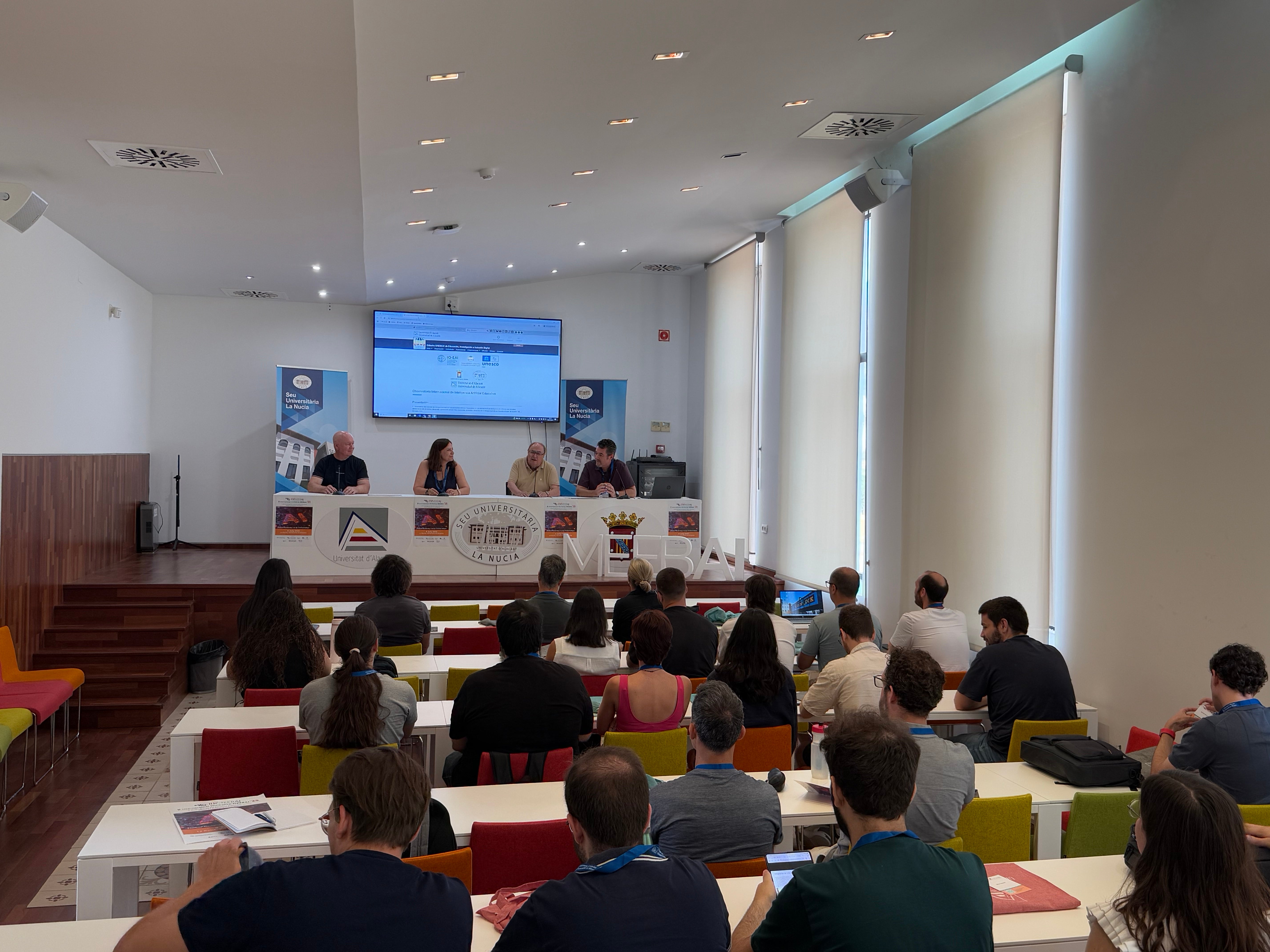 La Nucía acoge el primer Observatorio Internacional de Inteligencia Artificial Educativa La Nucía acoge el primer Observatorio Internacional de Inteligencia Artificial Educativa