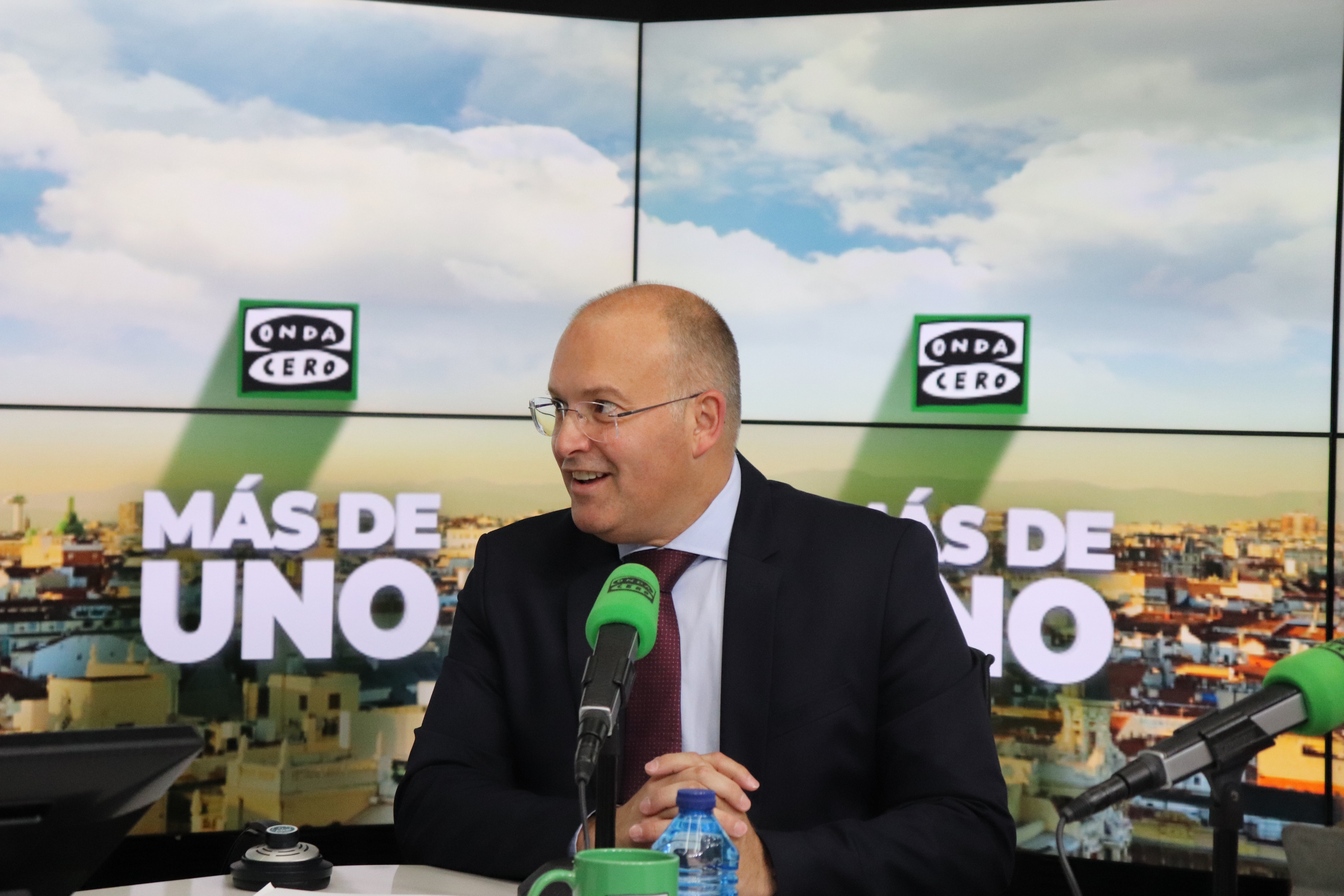 Miguel Tellado confirma el compromiso del PP de "un Gobierno en solitario": "Acuerdos con Vox, sí; Vox en el Gobierno, no" Miguel Tellado confirma el compromiso del PP de "un Gobierno en solitario": "Acuerdos con Vox, sí; Vox en el Gobierno, no"