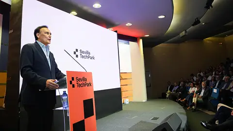 El parque tecnológico de Sevilla crece un 13,7% en 2024 y factura ya 5.513 millones de euros El parque tecnológico de Sevilla crece un 13,7% en 2024 y factura ya 5.513 millones de euros