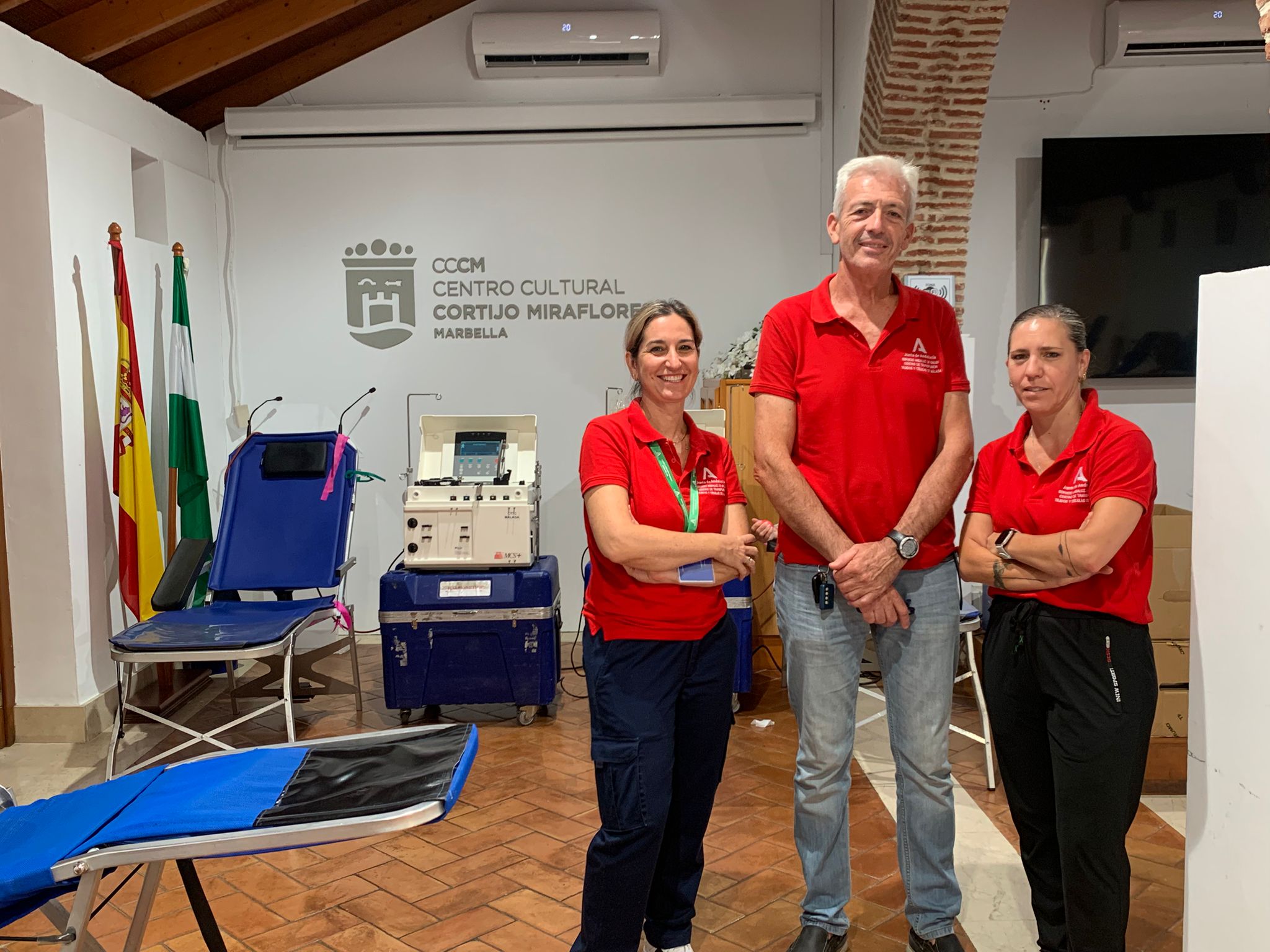 El Centro de Transfusión de Málaga anima a los marbellíes a donar sangre en el Cortijo de Miraflores El Centro de Transfusión de Málaga anima a los marbellíes a donar sangre en el Cortijo de Miraflores