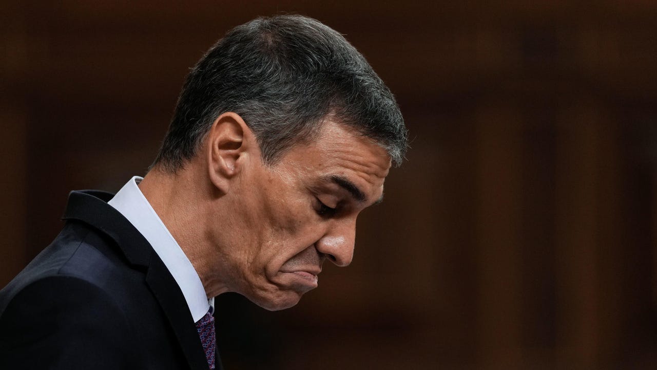 The Times' califica la comparecencia de Sánchez como "supervivencia política": "Todos niegan haber actuado mal" | Onda Cero Radio