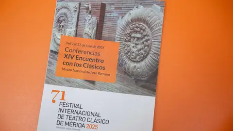 El ciclo de conferencias `XIV Encuentro con los Clásicos´ del Festival de Mérida como herramienta de conocimiento y difusión del patrimonio histórico, cultural y arqueológico de la ciudad El ciclo de conferencias `XIV Encuentro con los Clásicos´ del Festival de Mérida como herramienta de conocimiento y difusión del patrimonio histórico, cultural y arqueológico de la ciudad