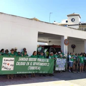 Concentración del pasado 2 de julio en Torrevieja a las puertas del CS La Loma de Torrevieja Concentración del pasado 2 de julio en Torrevieja a las puertas del CS La Loma de Torrevieja