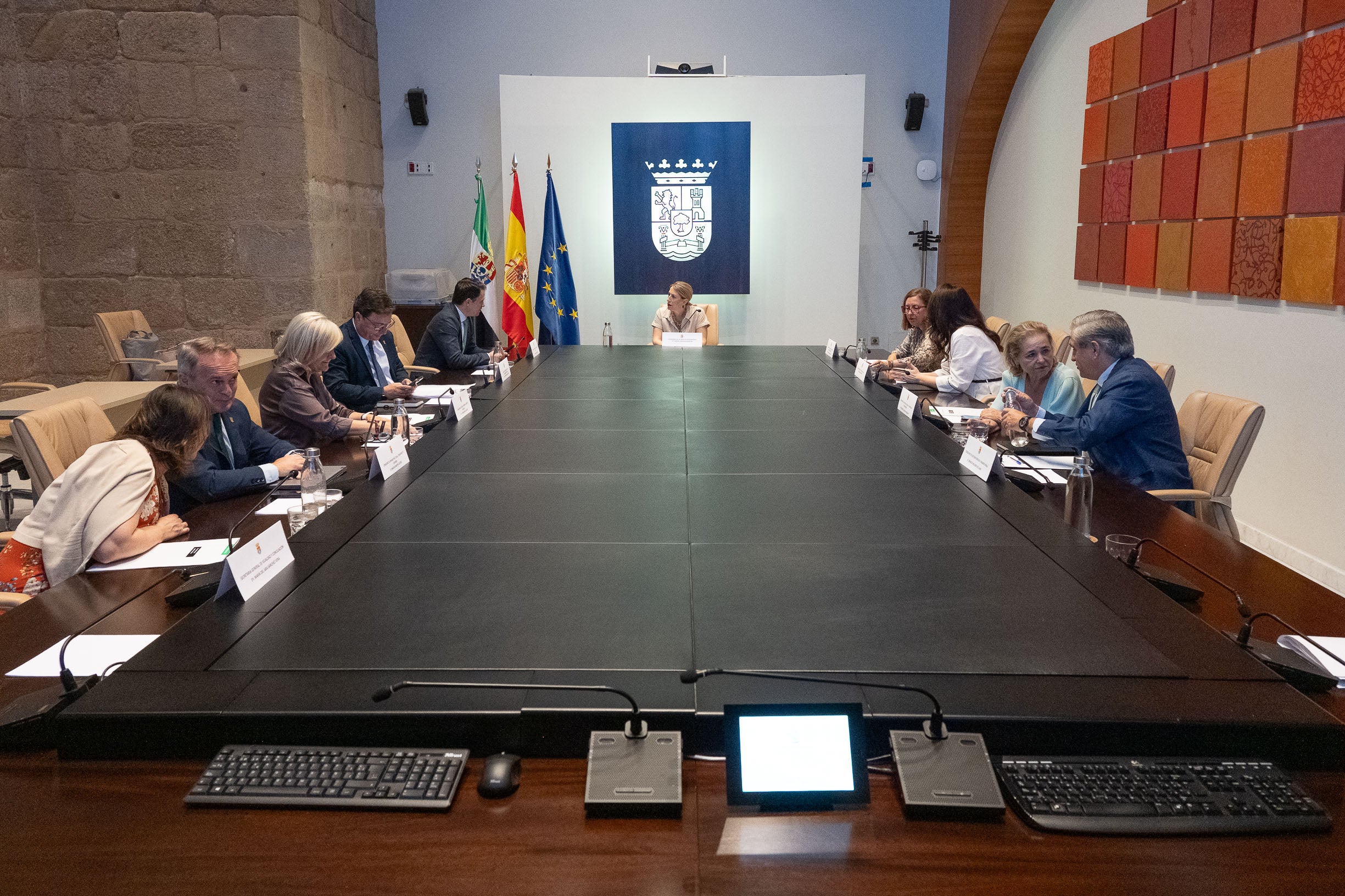 Luz verde en el Consejo de Gobierno a 57 millones para empleo y a la creación de 233 nuevas plazas laborales de TEI Luz verde en el Consejo de Gobierno a 57 millones para empleo y a la creación de 233 nuevas plazas laborales de TEI