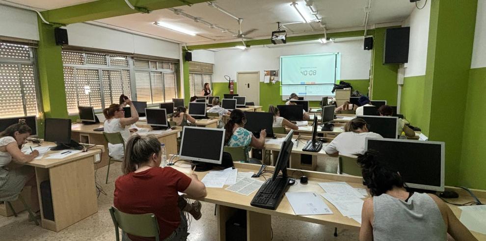 CCOO estima que 200 plazas de profesores queden vacantes en Aragón CCOO estima que 200 plazas de profesores queden vacantes en Aragón