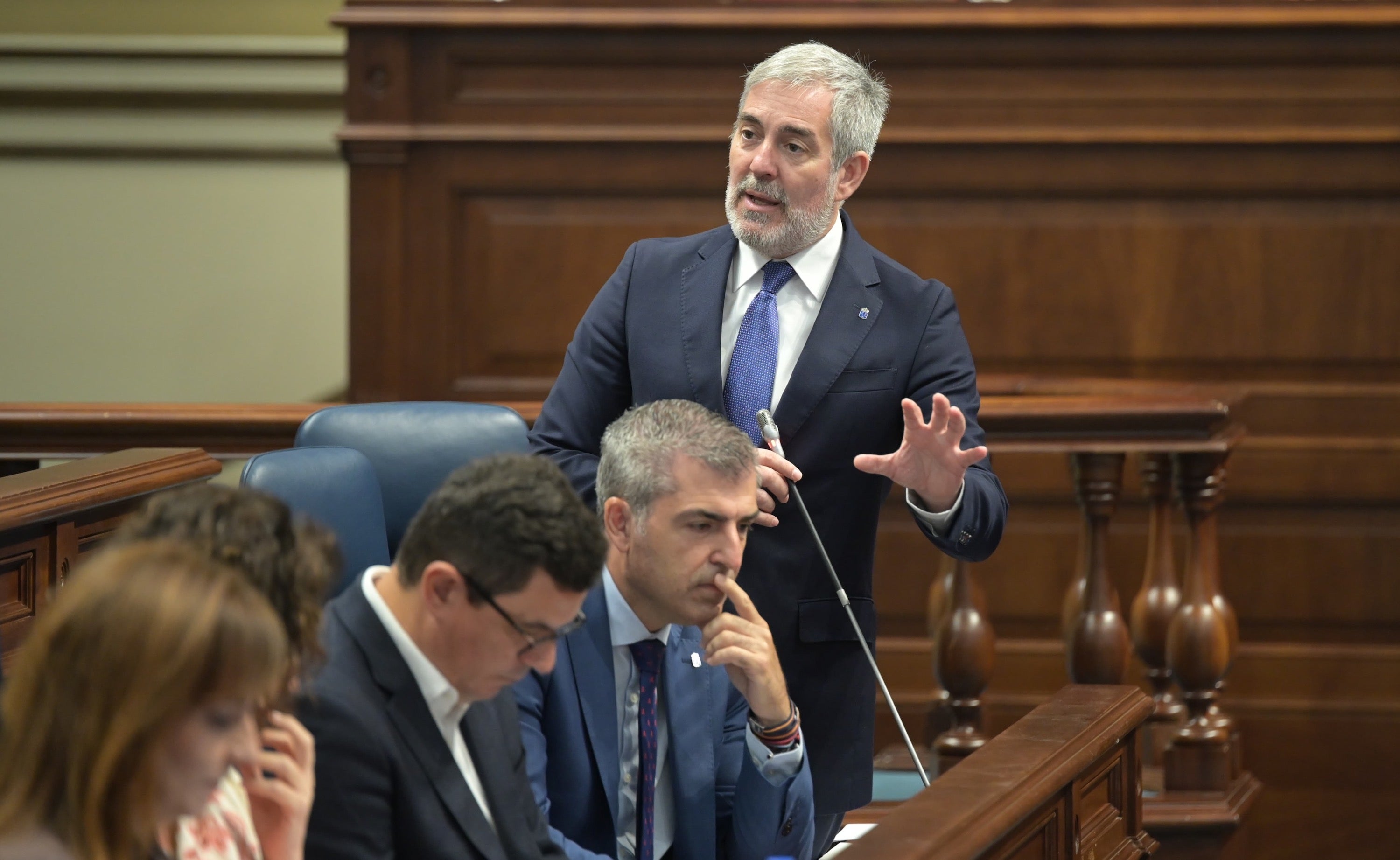Más De Uno Canarias 09/07/2025 Noticias 7:20 Más De Uno Canarias 09/07/2025 Noticias 7:20