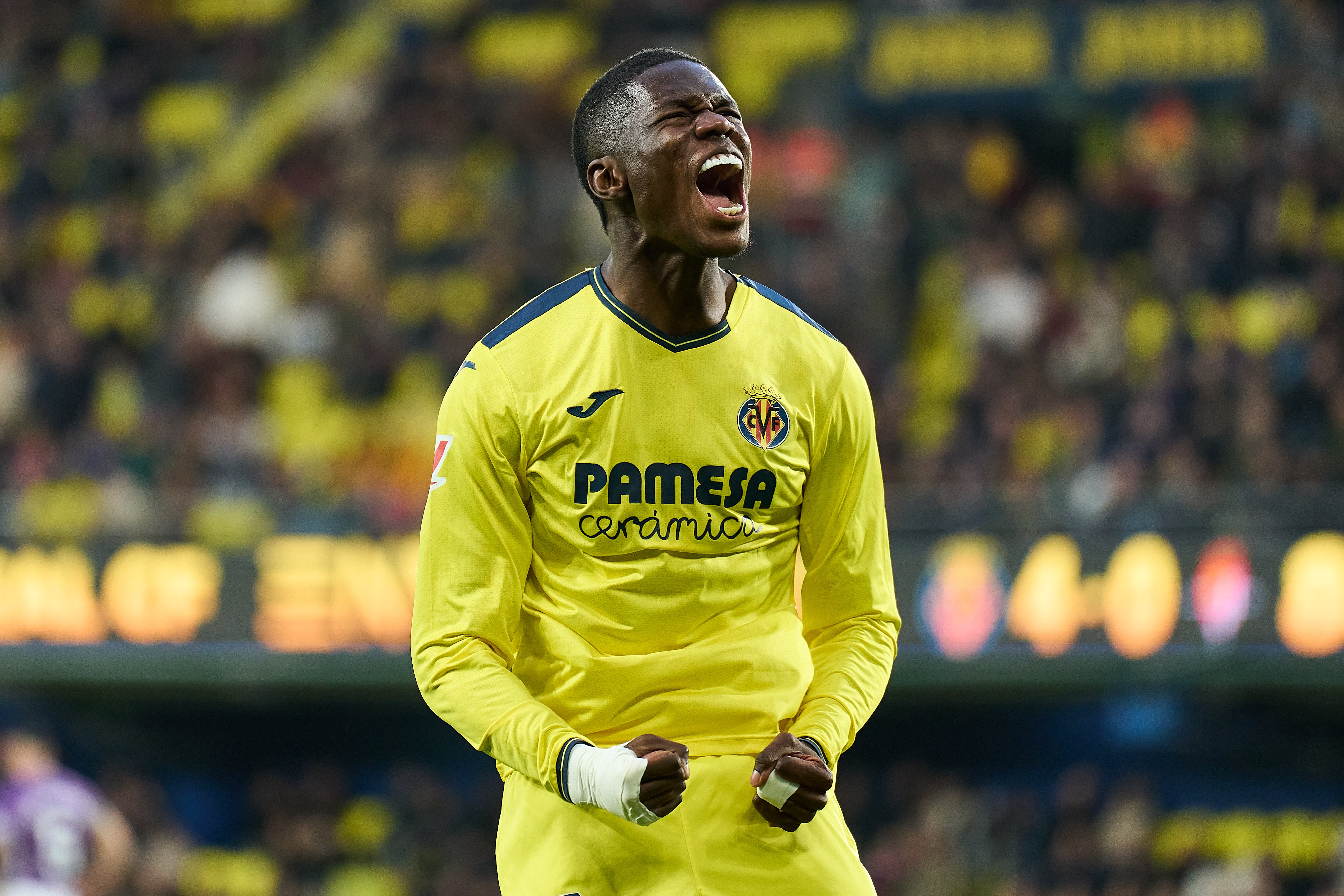 Barry se despide del Villarreal para poner rumbo al Everton Barry se despide del Villarreal para poner rumbo al Everton