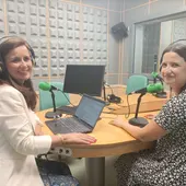 La vicerrectora de Estudiantes, Mariló Guzmán y la técnica de la Oficina de Alojamiento, Laura Oliva. La vicerrectora de Estudiantes, Mariló Guzmán y la técnica de la Oficina de Alojamiento, Laura Oliva.