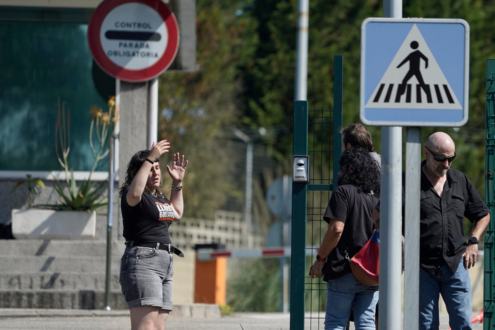 'Las 6 de La Suiza' logran el tercer grado tras una condena por ejercer sindicalismo de Gijón 'Las 6 de La Suiza' logran el tercer grado tras una condena por ejercer sindicalismo de Gijón