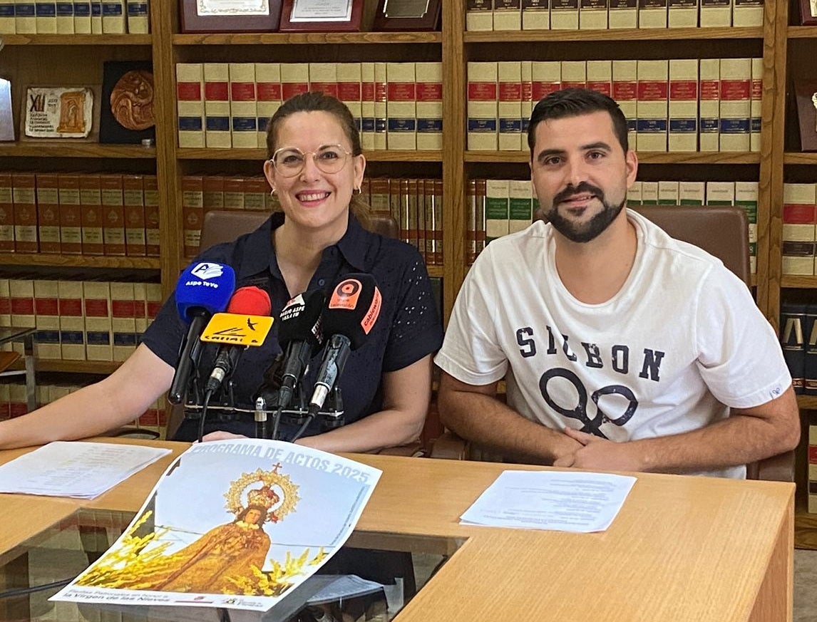 Aspe se prepara para las fiestas patronales de la Virgen de las Nieves Aspe se prepara para las fiestas patronales de la Virgen de las Nieves