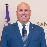 Juan Carlos Roselló: “No podemos permitir que quienes viven en Can Rova II sigan con un riesgo como el que tienen en estos momentos allí” Juan Carlos Roselló: “No podemos permitir que quienes viven en Can Rova II sigan con un riesgo como el que tienen en estos momentos allí”