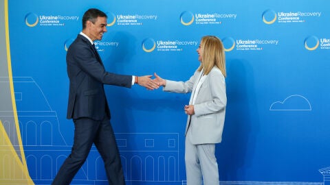 S&aacute;nchez anuncia la creaci&oacute;n de una oficina para la reconstrucci&oacute;n de Ucrania y la organizaci&oacute;n un foro empresarial
