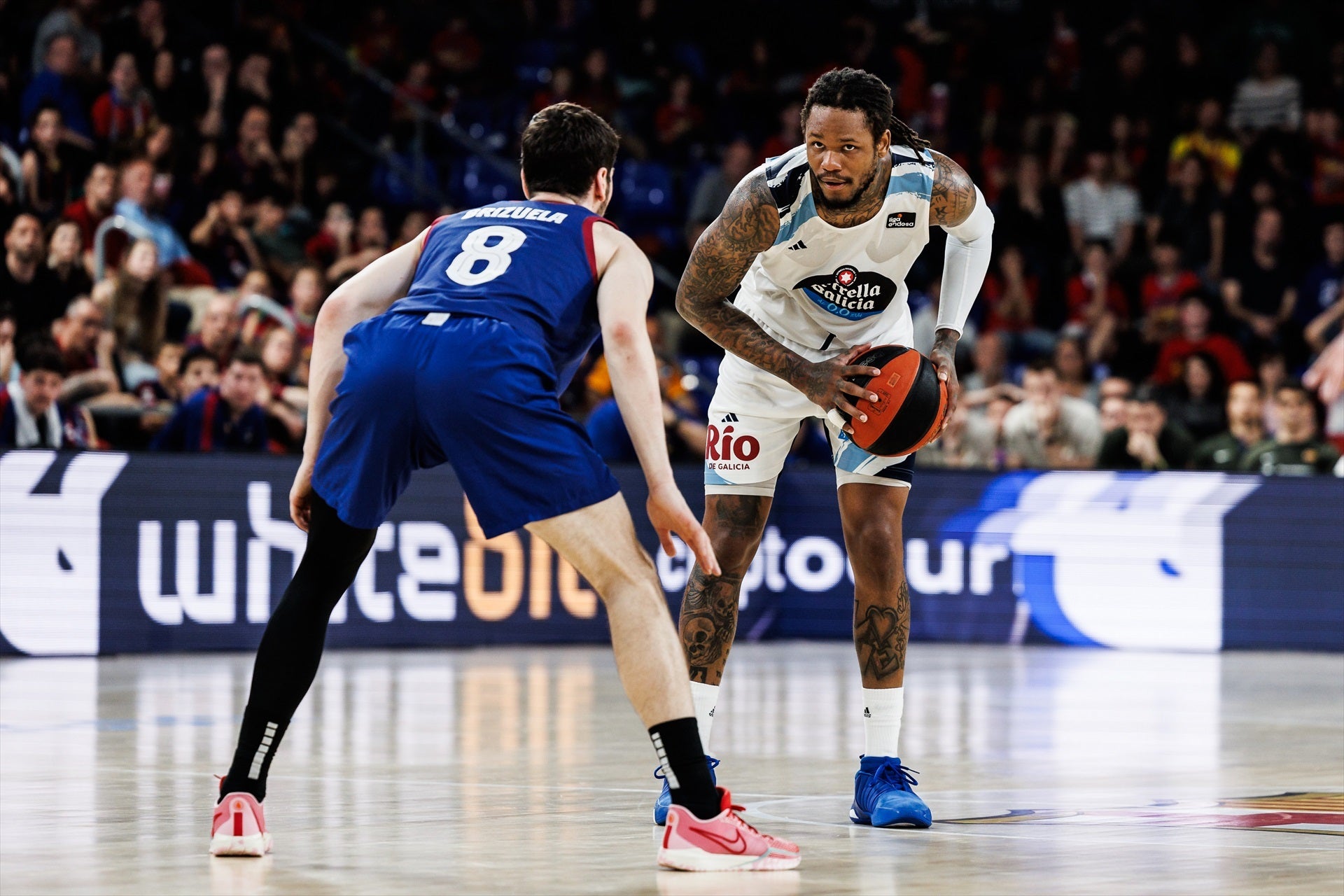 Ocho años de cárcel por violación y agresión sexual para un exjugador de la NBA Ocho años de cárcel por violación y agresión sexual para un exjugador de la NBA