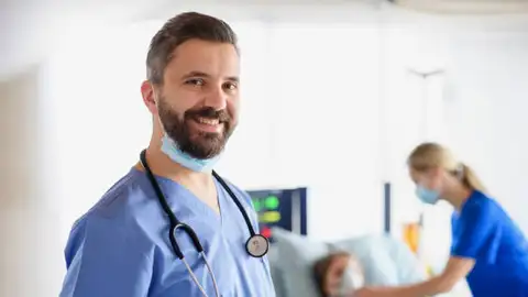 Oposiciones para enfermero en Galicia: requisitos, fechas y exámenes Oposiciones para enfermero en Galicia: requisitos, fechas y exámenes