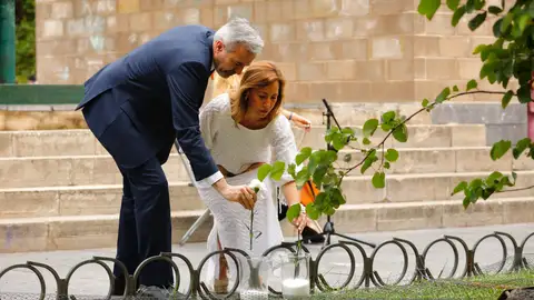 Natalia Chueca y Jorge Azcón rinden homenaje a Miguel Ángel Blanco en el 28 aniversario de su secuestro Natalia Chueca y Jorge Azcón rinden homenaje a Miguel Ángel Blanco en el 28 aniversario de su secuestro