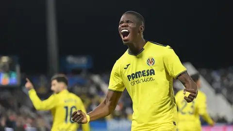 Barry deja el Villarreal y firma por el Everton hasta 2029 Barry deja el Villarreal y firma por el Everton hasta 2029