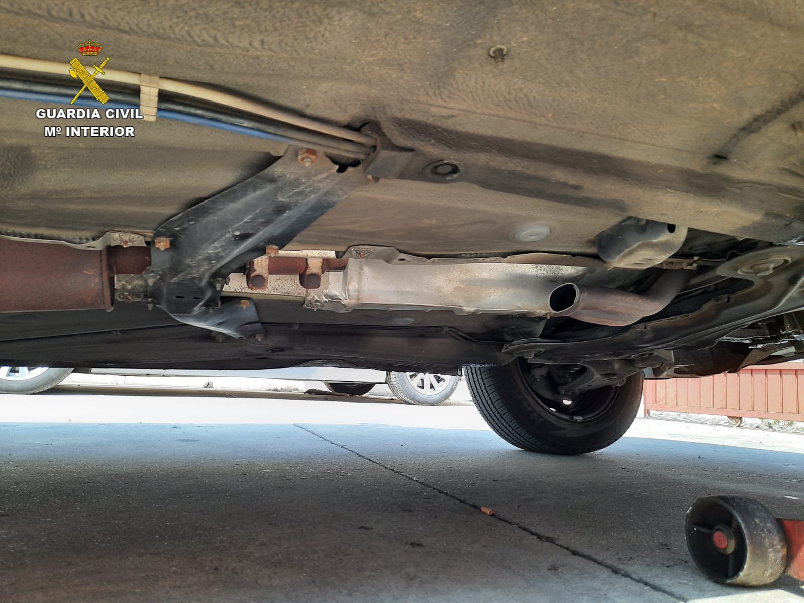 Desarticulados dos grupos criminales que robaban catalizadores de vehículos en Guadalajara Desarticulados dos grupos criminales que robaban catalizadores de vehículos en Guadalajara